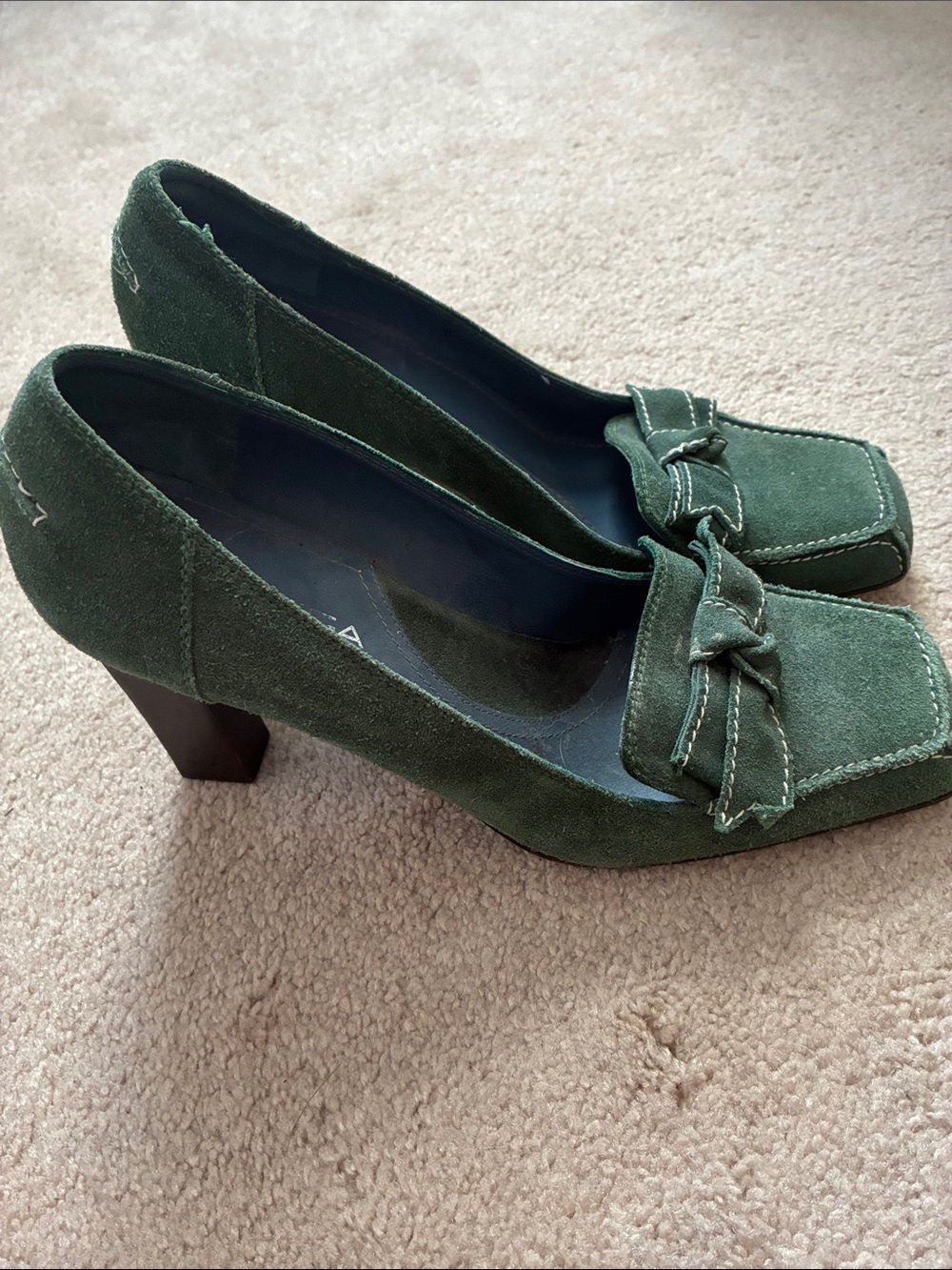 Via Spiga Green Suede Loafers with Knot Detail - Women's - Picture 3 of 4